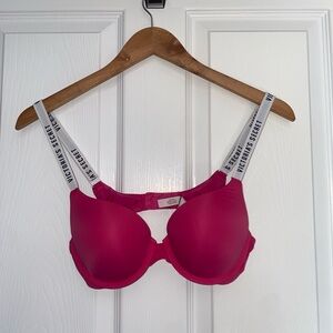 VS Hot pink bra